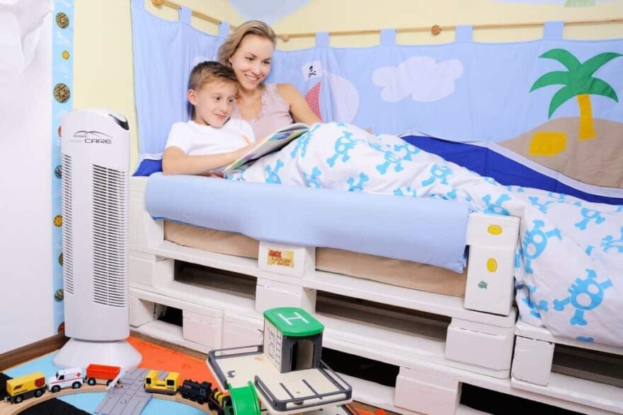 Dětská ložnice s čističkou vzduchu Ionic-CARE