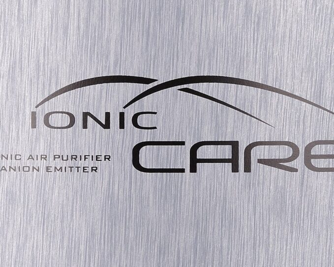 Čistička vzduchu Ionic-CARE kartáčovaný hliník struktura